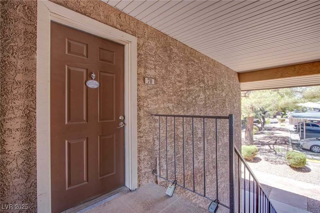 4310 Sandy River Drive #70 - Photo 6 of 24