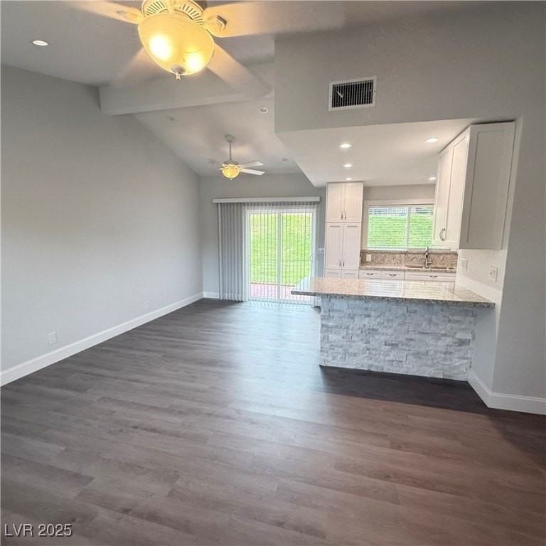 508 Woodcrest Ct - Photo 6 of 44