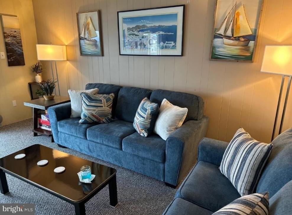 8908 Rusty Anchor Rd - Photo 5 of 15