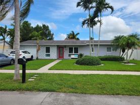 18483 Sw 89th Pl - Photo 1 of 1