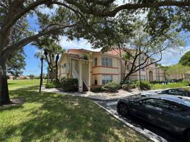 3460 Pinewalk Dr N #321 - Photo 1 of 1