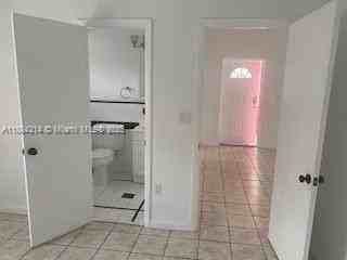 1537 Sw 1st St #2 - Photo 7 of 10