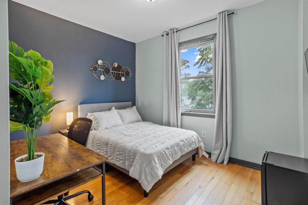 N Gratz St - Photo 7 of 12