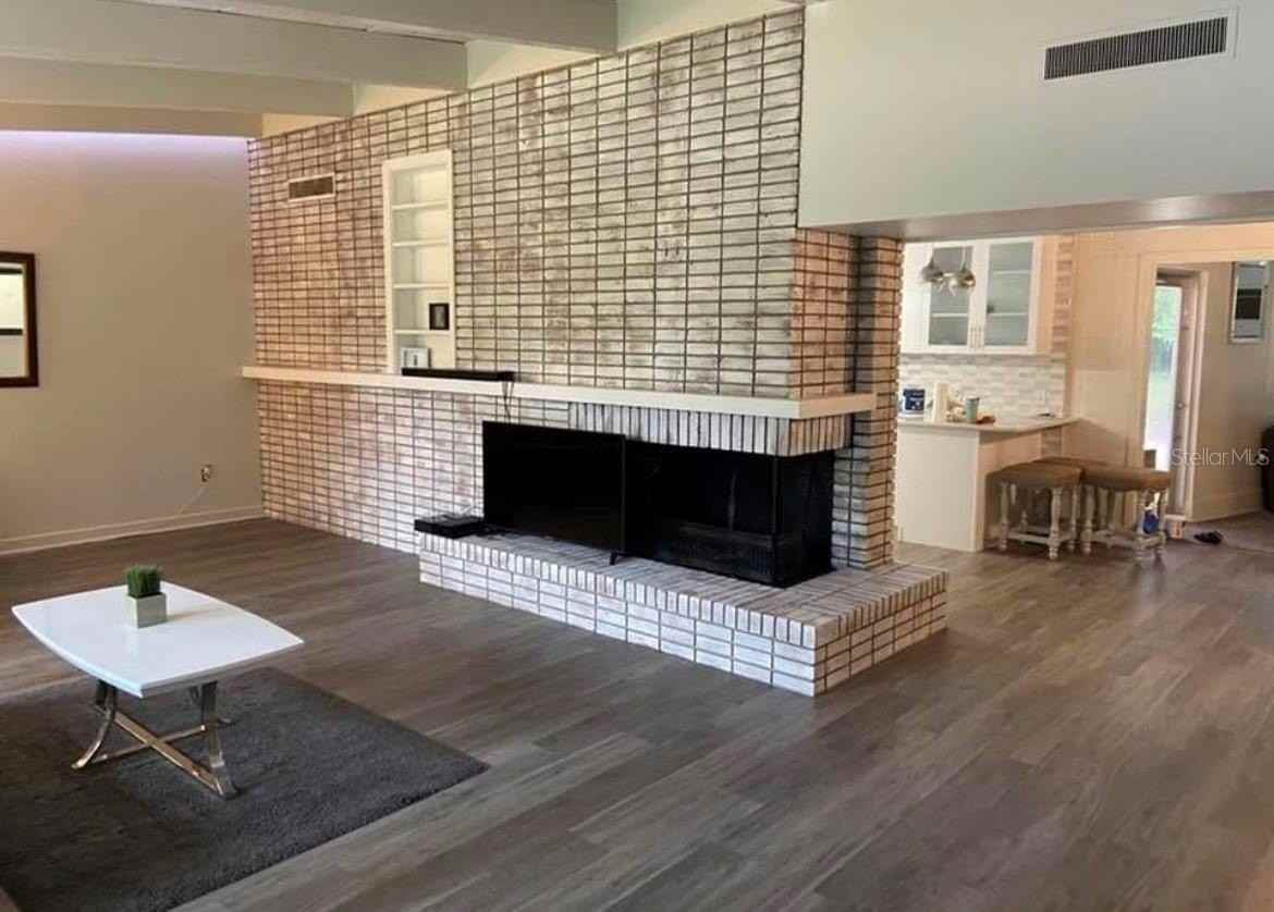 813 Nw 22nd St - Photo 7 of 32