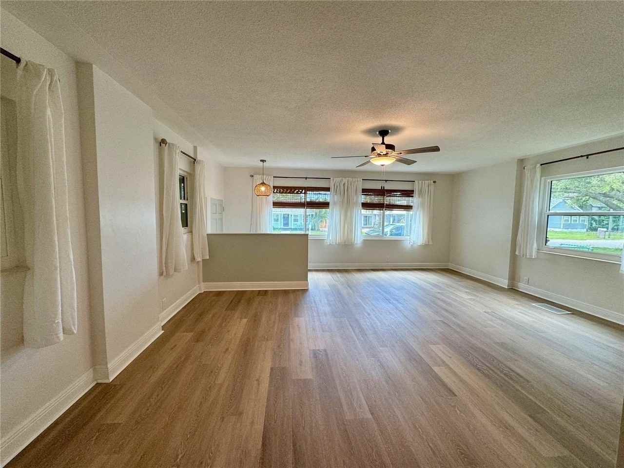 1003 17th Street North - Photo 6 of 41