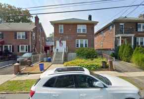 featured image of 26 Crotty Ave #2