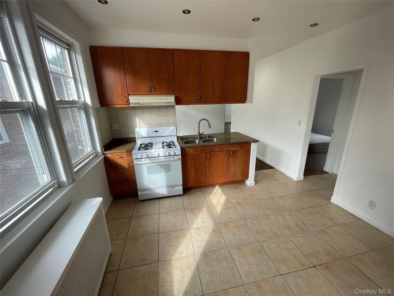 26 Crotty Ave #2 - Photo 3 of 11