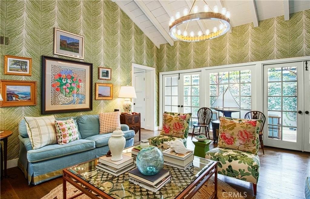 2516 Vista Dr - Photo 2 of 27