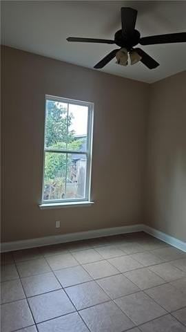 8922 Stroelitz St - Photo 5 of 9