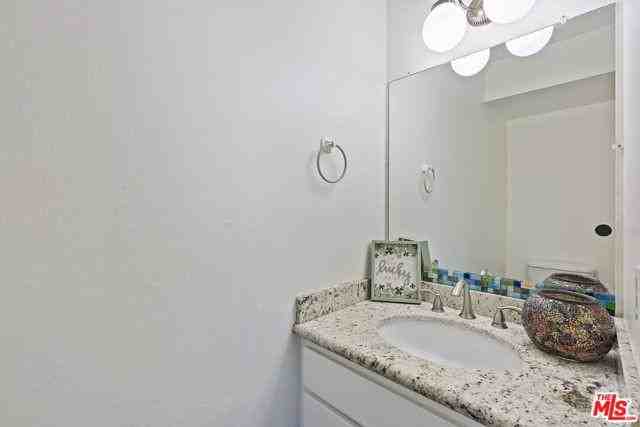 9430 Via Patricia - Photo 2 of 8