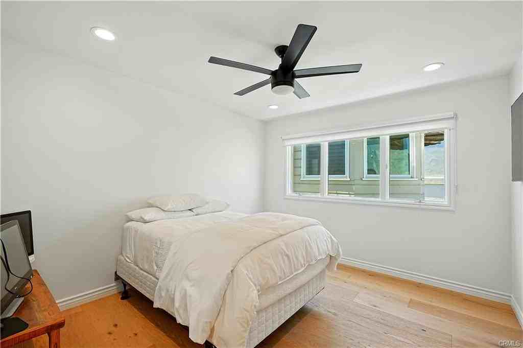 6310 E Bay Shore Walk - Photo 3 of 8