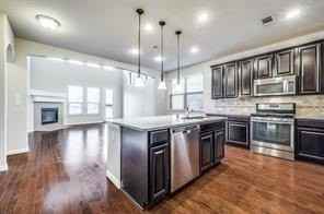 800 Hardwood Dr - Photo 4 of 12