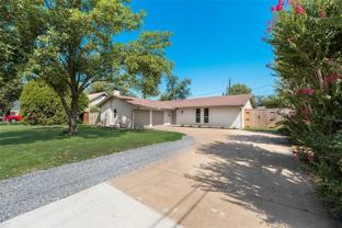 1101 Hadrian Ct - Photo 1 of 1