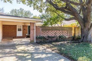 3547 Northwest Pkwy - Photo 1 of 1