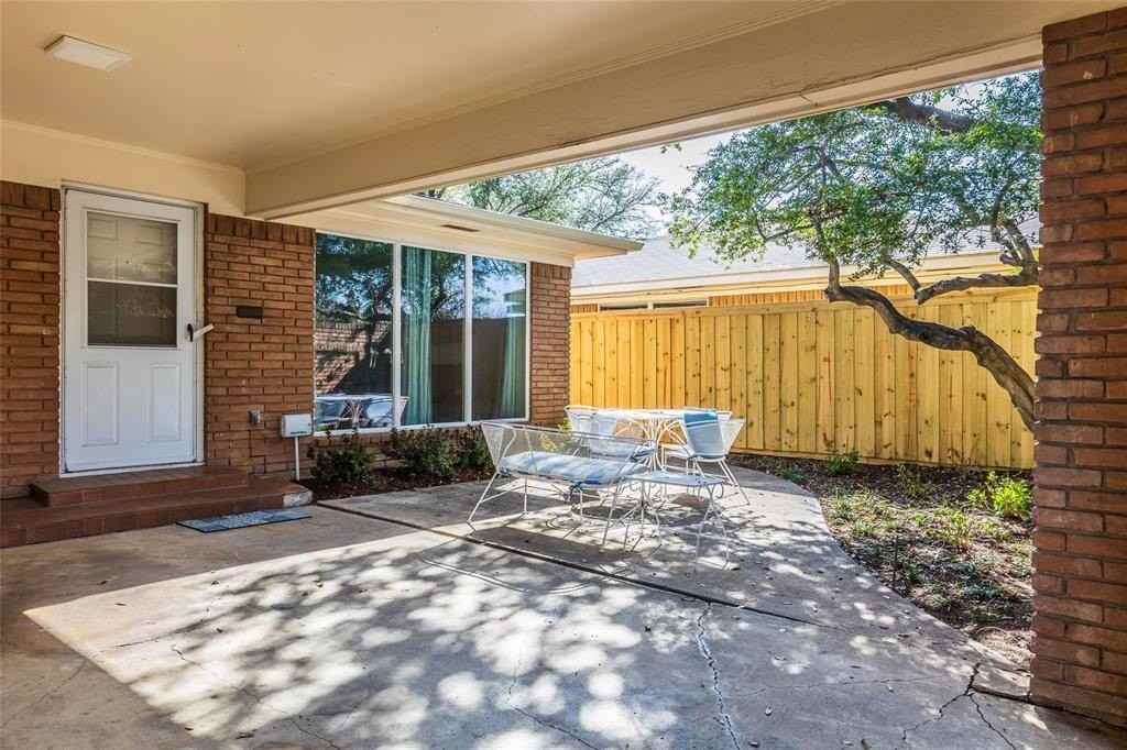 3547 Northwest Pkwy - Photo 2 of 18