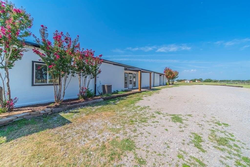 127 County Road 3051 - Photo 2 of 35