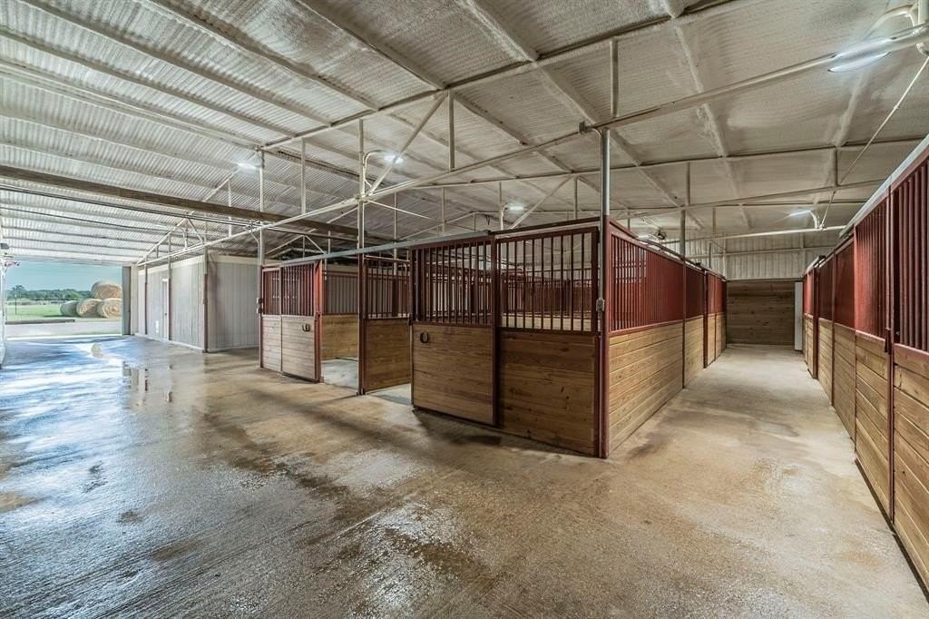 127 County Road 3051 - Photo 3 of 35