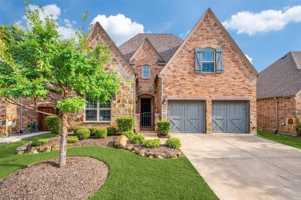 featured image of 3024 Aberdeen Dr