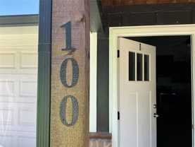 100 Chloe Dr - Photo 1 of 1