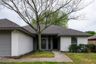 709 Parkview Dr - Photo 1 of 1