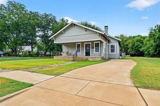 300 W Moore St - Photo 1 of 1