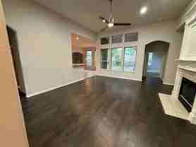 909 Rosemary Dr - Photo 1 of 1