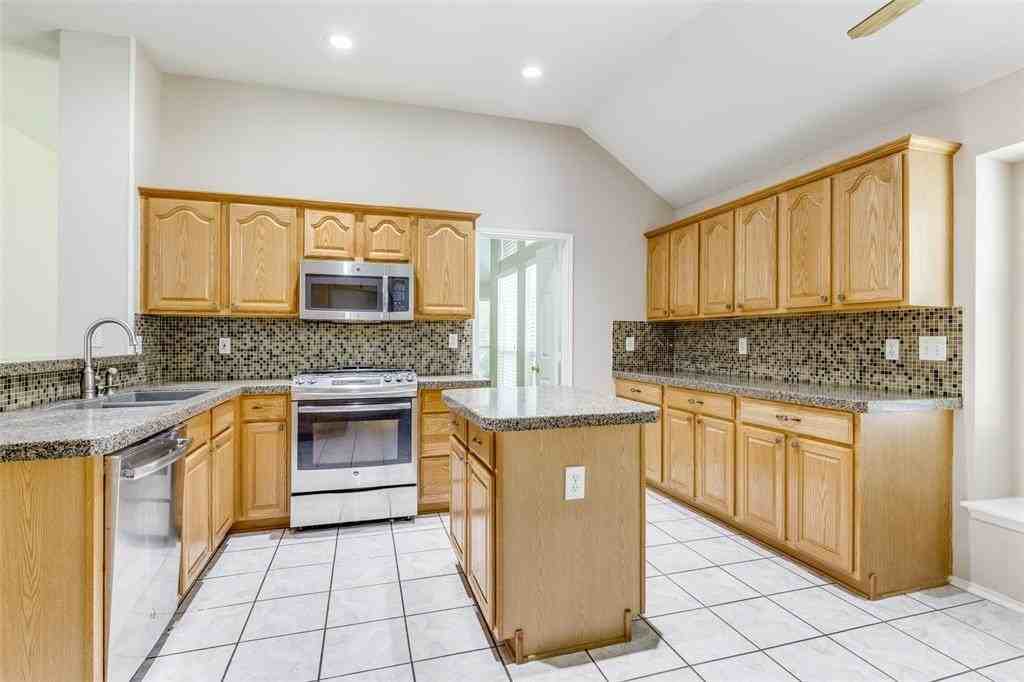 2603 Tourette Ct - Photo 6 of 16