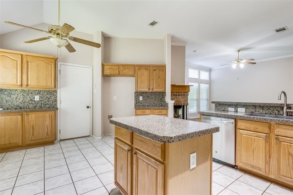 2603 Tourette Ct - Photo 7 of 16