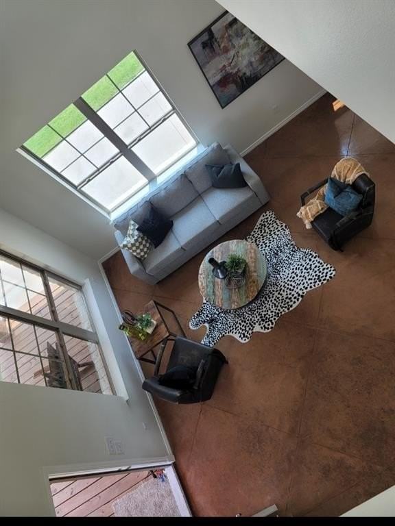 104 Perch Dr - Photo 5 of 15