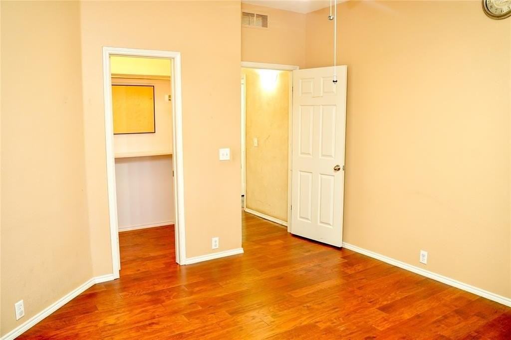 6018 Blue Oak Dr - Photo 5 of 27