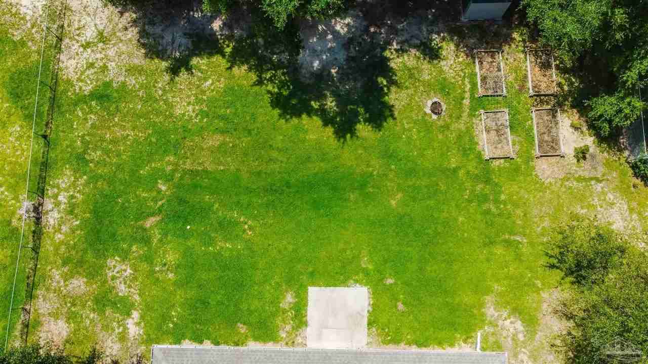 3328 Broadview Cir - Photo 3 of 45