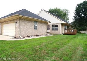 5499 Seabreeze Ln - Photo 1 of 1