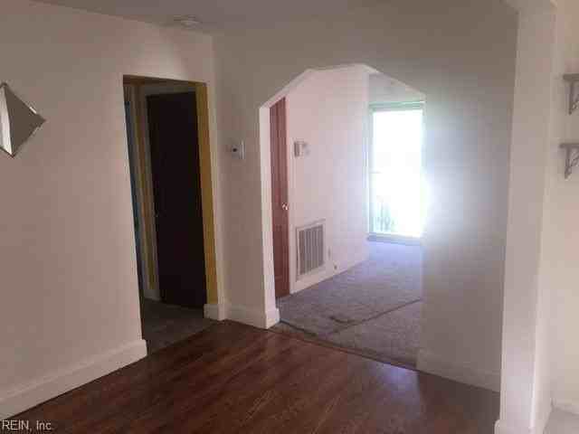 3739 Tait Ter - Photo 4 of 18