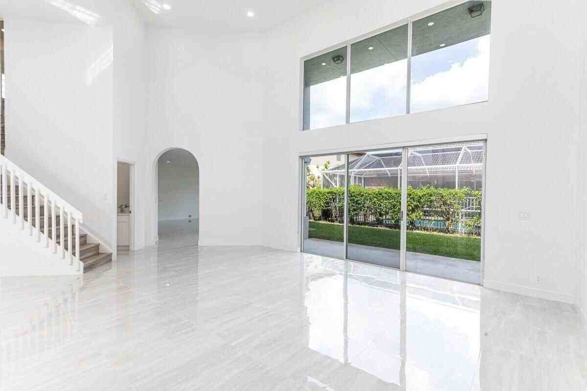 10879 Handel Pl - Photo 5 of 47