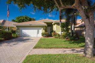 5302 Grande Palm Cir - Photo 1 of 1