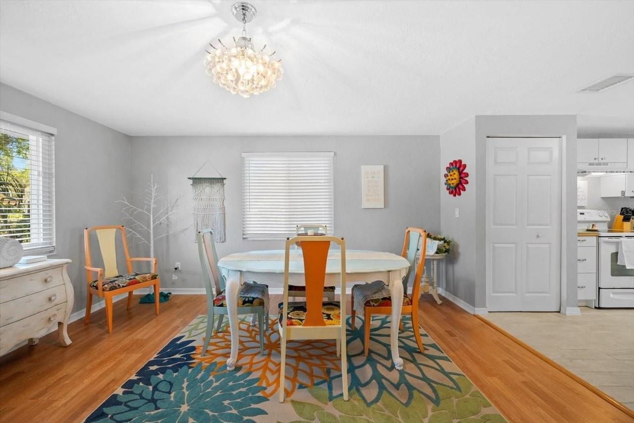 5027 31st St W - Photo 6 of 46