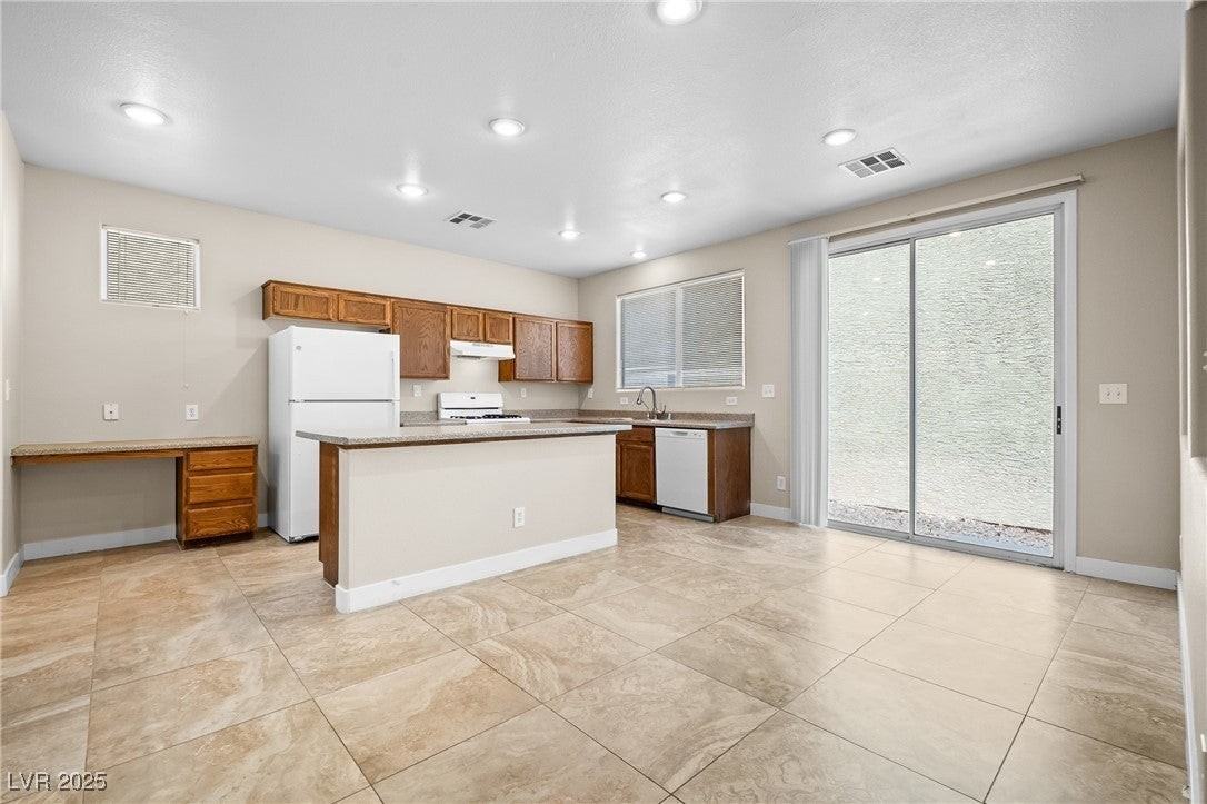 6743 Windingwood Street - Photo 6 of 26