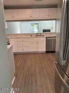 6035 Inland Greens Dr - Photo 3 of 12