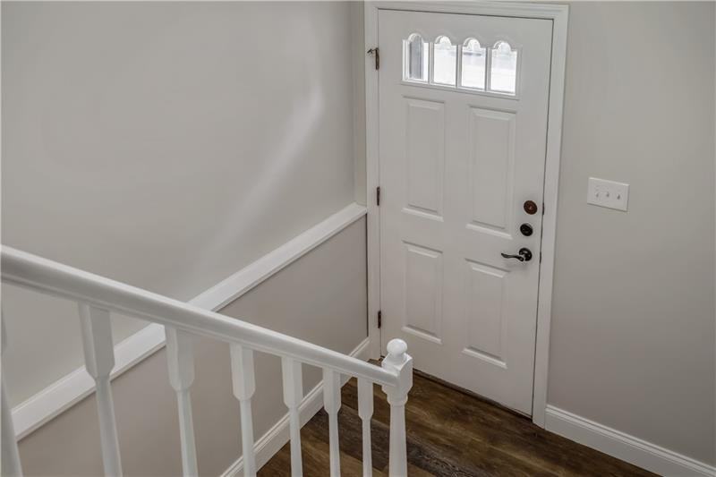 313 Scott Ln - Photo 2 of 22