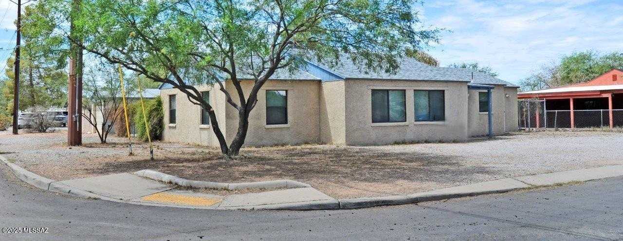 2605 N Palo Verde Ave - Photo 2 of 38