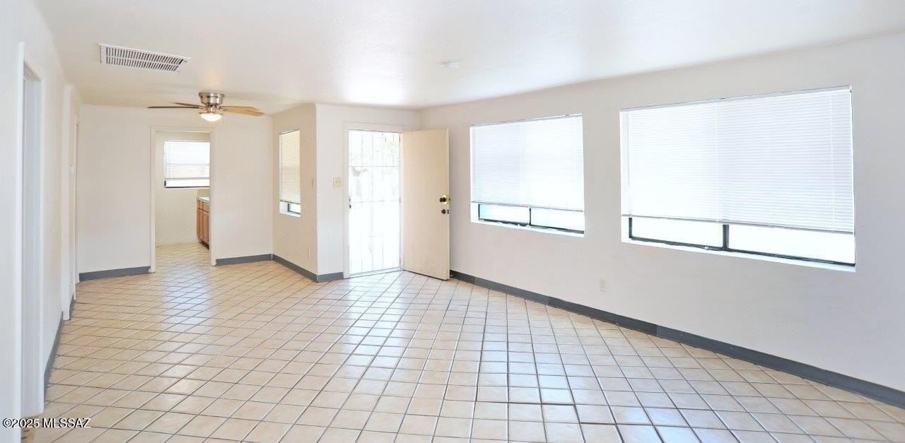 2605 N Palo Verde Ave - Photo 5 of 38