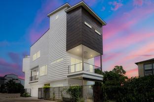 2118 Dennis St - Photo 1 of 1