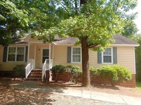 2609 Lynn Rd - Photo 1 of 1