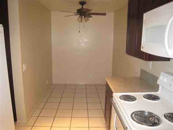 3073 E Fox Run Way - Photo 2 of 5