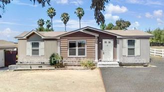 15928 Foothill Ave - Photo 1 of 1