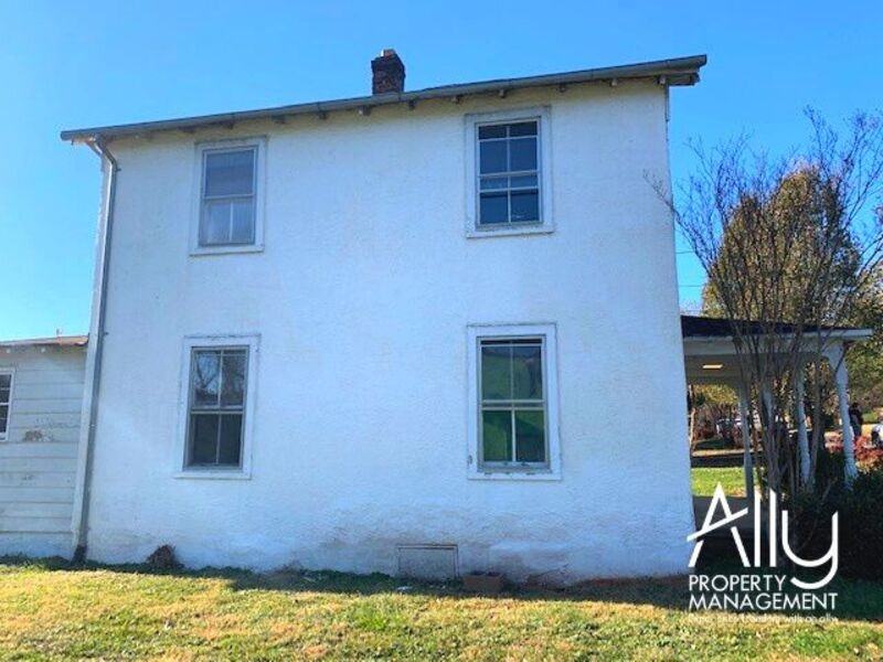 108 Lankford Ave - Photo 3 of 27
