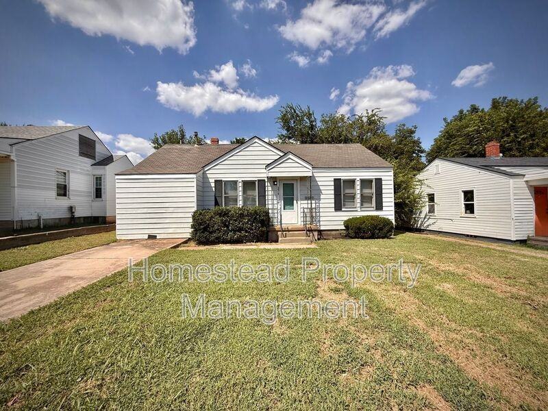 3513 Northwest 26th Street - Photo 2 of 12