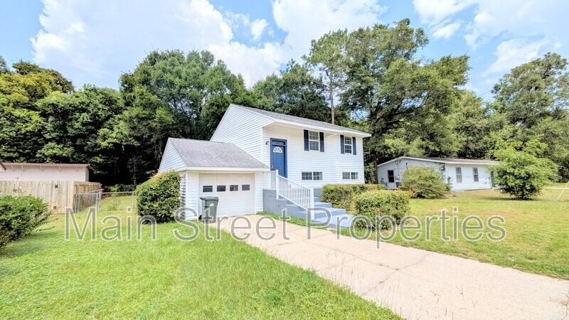2117 Pullman Cir - Photo 4 of 34