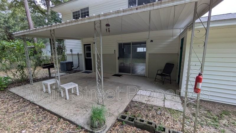 2117 Pullman Cir - Photo 6 of 34