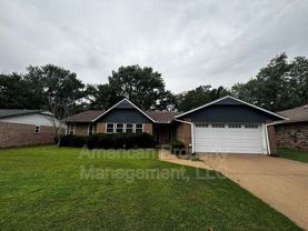 1729 Melrose Dr - Photo 1 of 1